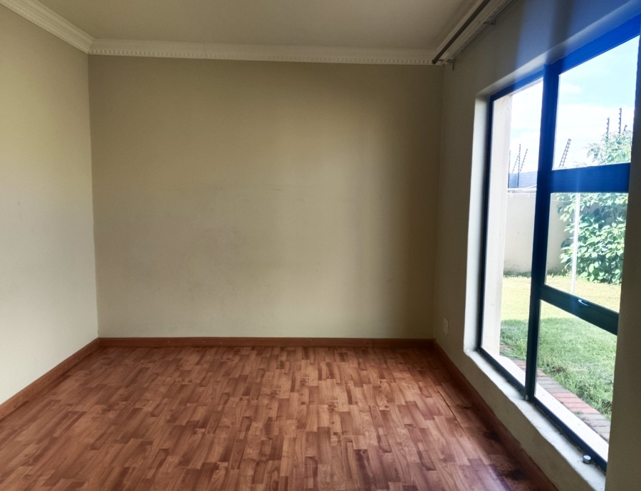 5 Bedroom Property for Sale in Thornhill Limpopo