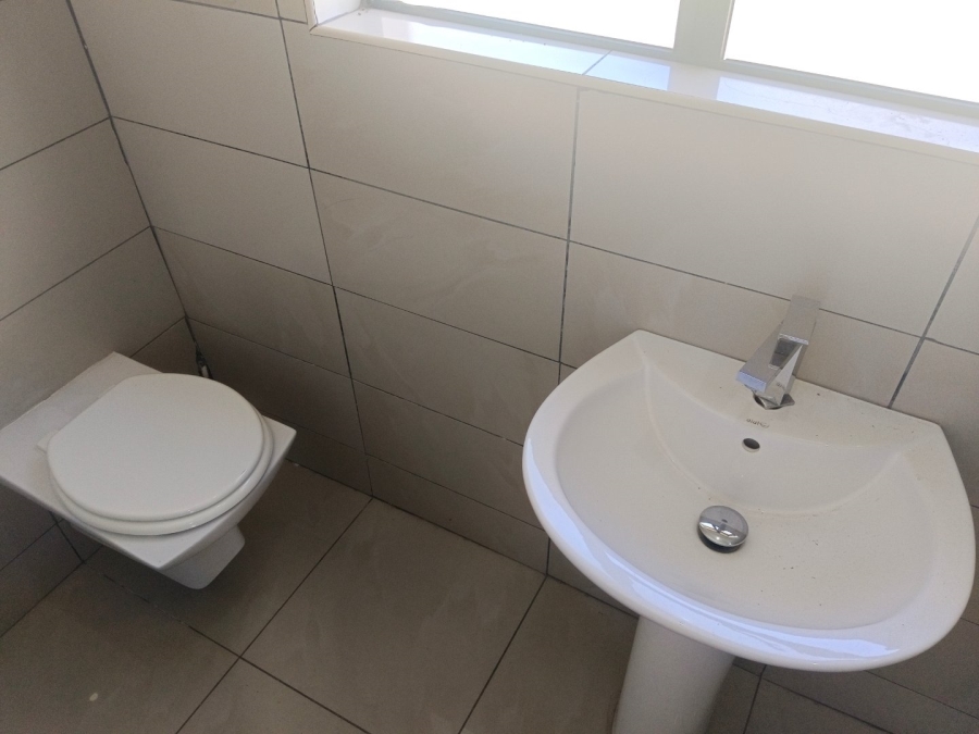 5 Bedroom Property for Sale in Thornhill Limpopo