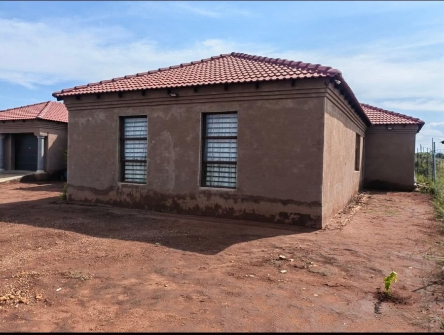 3 Bedroom Property for Sale in Ga-Dikgale Limpopo