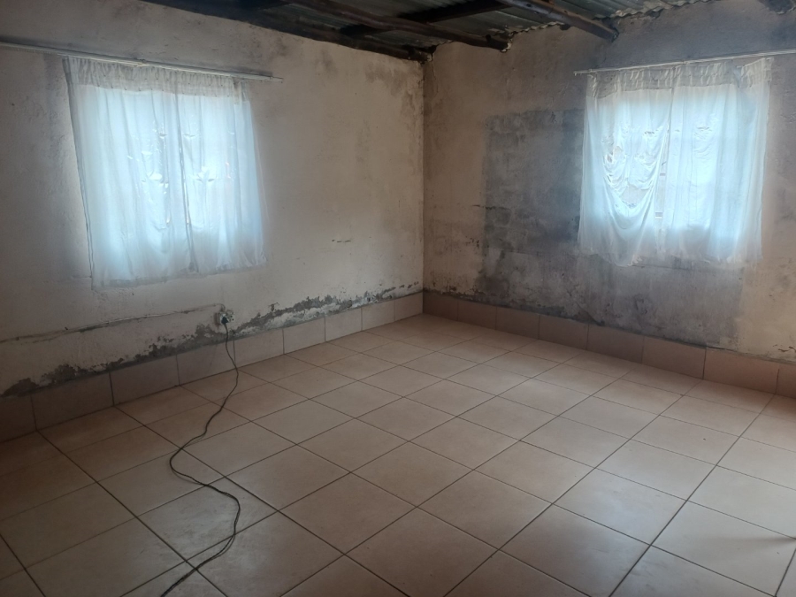 5 Bedroom Property for Sale in Megoring Limpopo