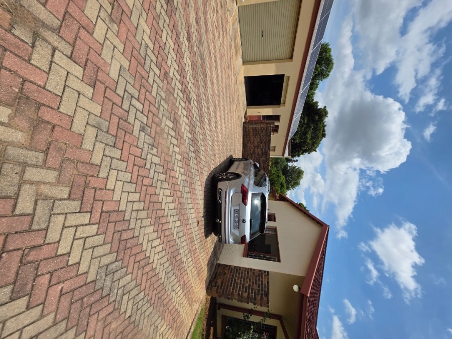  Bedroom Property for Sale in Welgelegen Limpopo