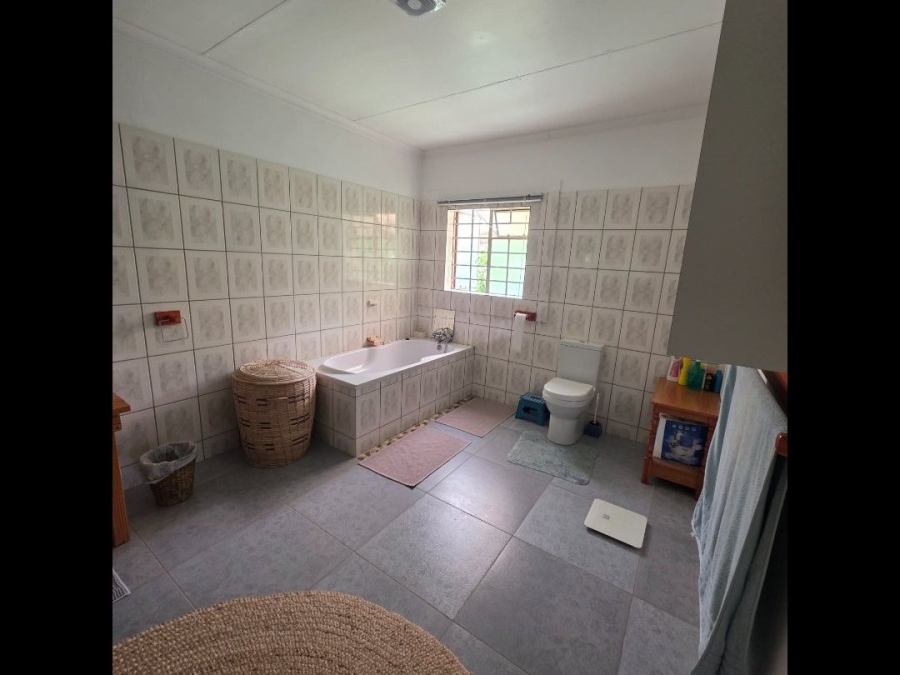 6 Bedroom Property for Sale in Welgelegen Limpopo