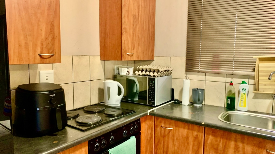 1 Bedroom Property for Sale in Penina Park Limpopo