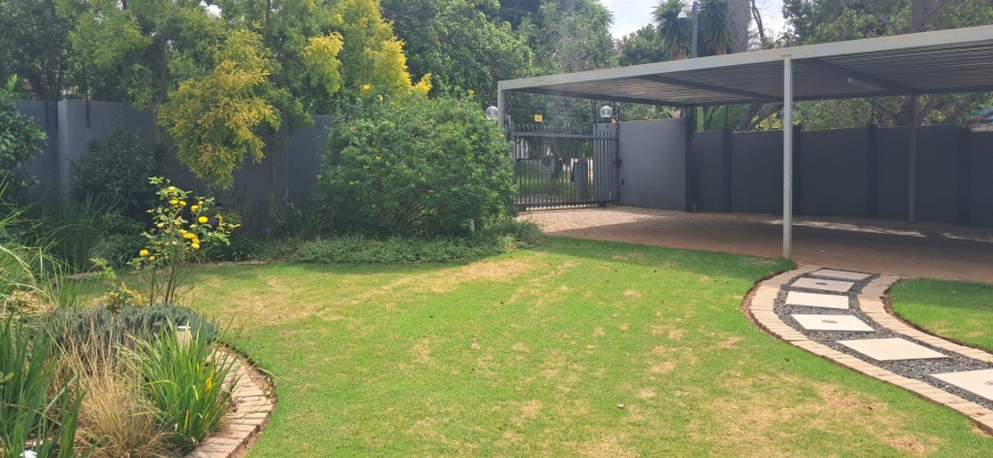 To Let 4 Bedroom Property for Rent in Bendor Limpopo