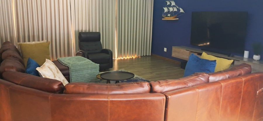 To Let 4 Bedroom Property for Rent in Bendor Limpopo