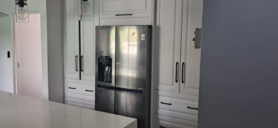 To Let 4 Bedroom Property for Rent in Bendor Limpopo