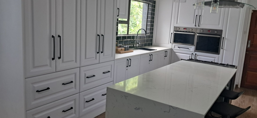 To Let 4 Bedroom Property for Rent in Bendor Limpopo