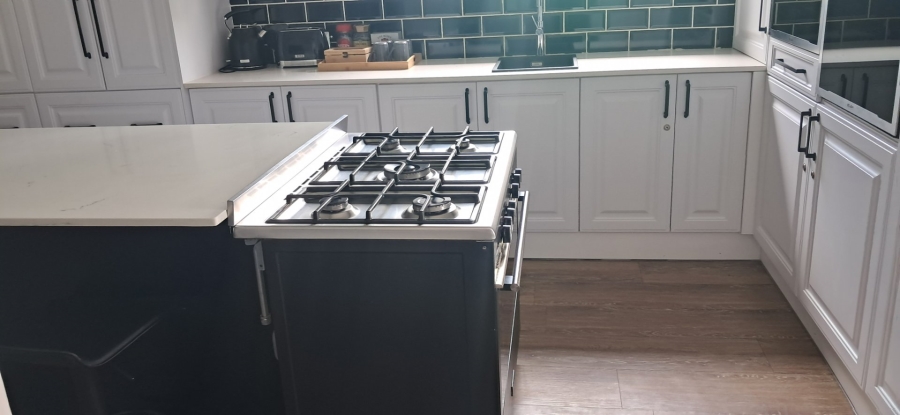 To Let 4 Bedroom Property for Rent in Bendor Limpopo