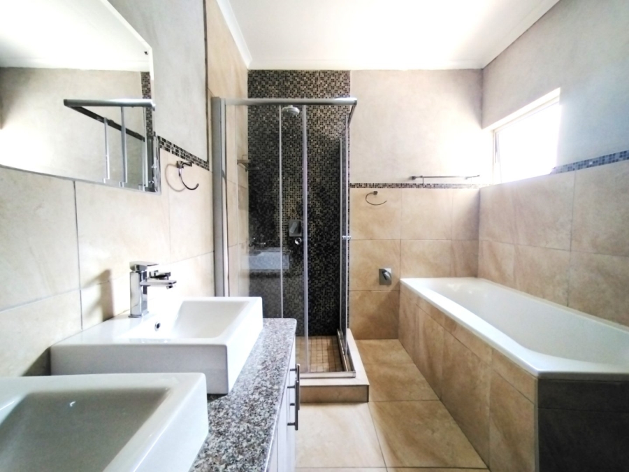 3 Bedroom Property for Sale in Bendor Limpopo