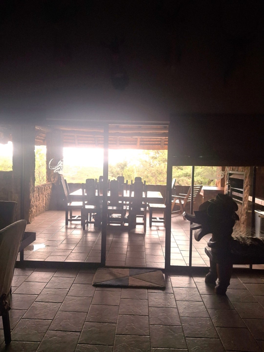 5 Bedroom Property for Sale in Rooiberg Limpopo