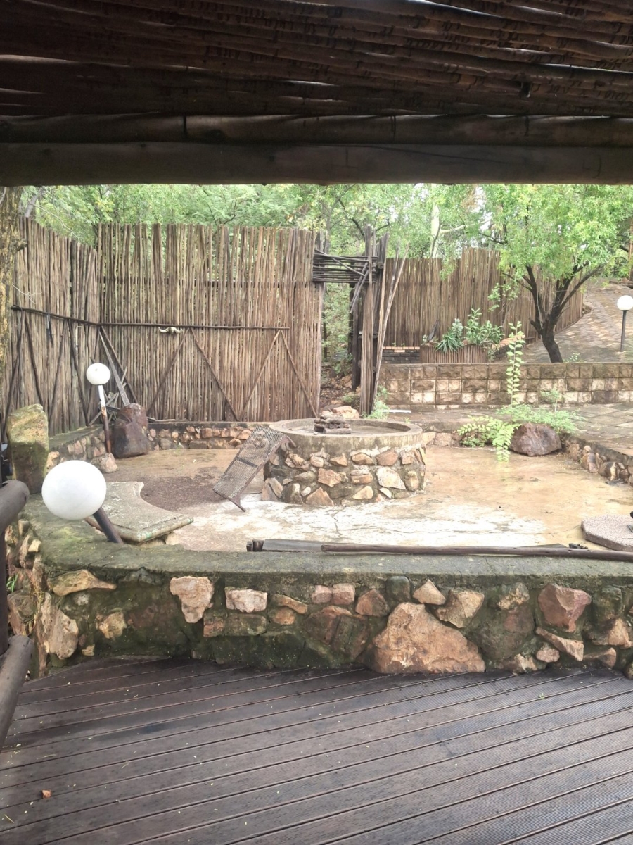 5 Bedroom Property for Sale in Rooiberg Limpopo