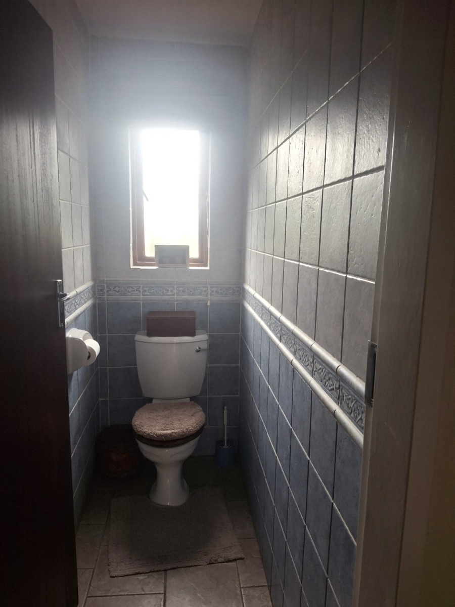 5 Bedroom Property for Sale in Rooiberg Limpopo