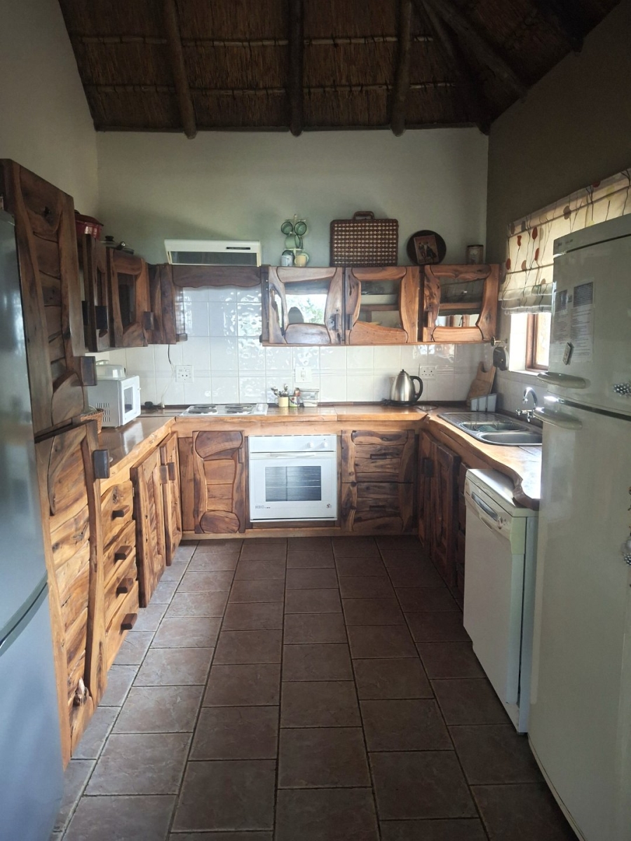 5 Bedroom Property for Sale in Rooiberg Limpopo