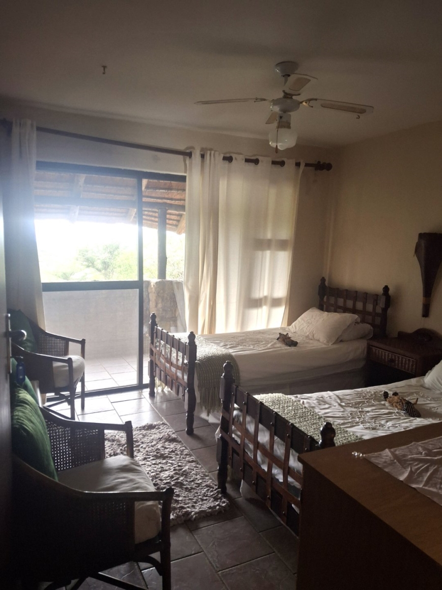 5 Bedroom Property for Sale in Rooiberg Limpopo