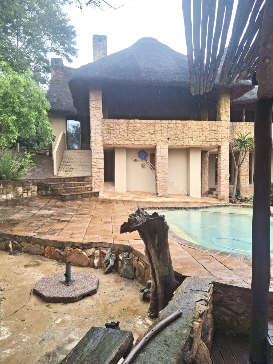 5 Bedroom Property for Sale in Rooiberg Limpopo
