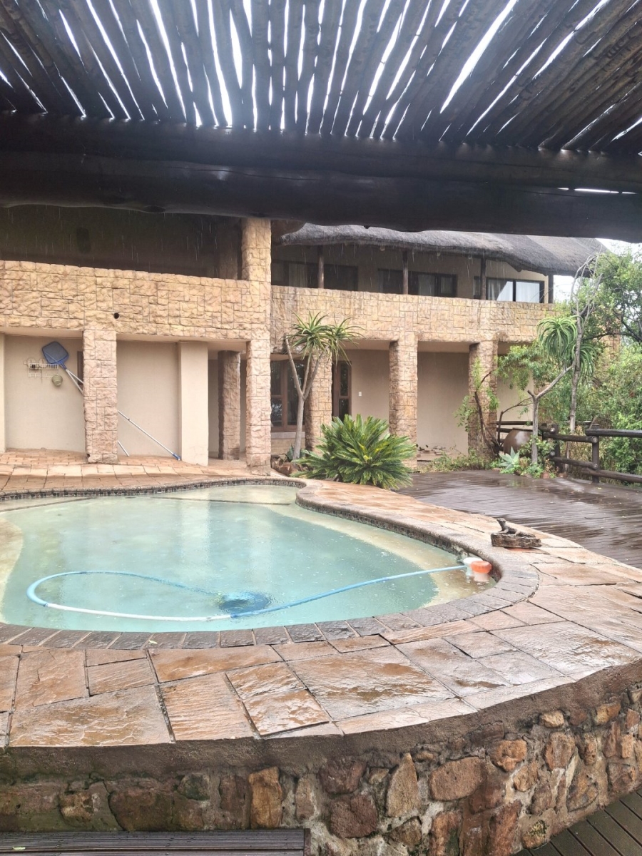 5 Bedroom Property for Sale in Rooiberg Limpopo