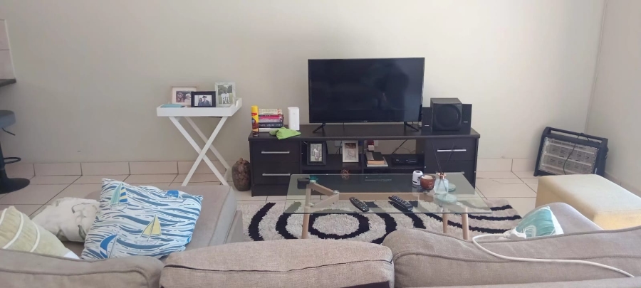 1 Bedroom Property for Sale in Penina Park Ext 1 Limpopo