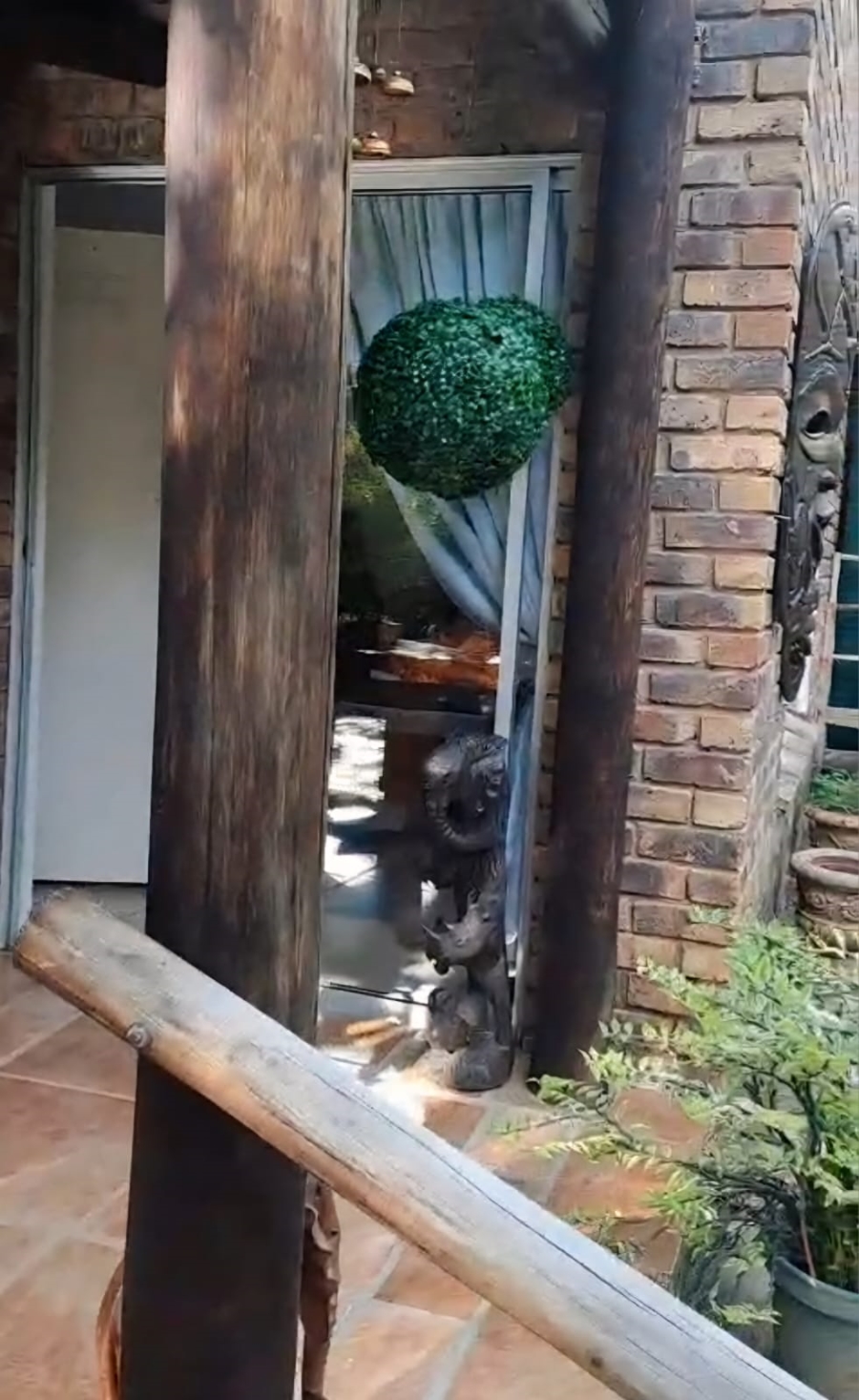 5 Bedroom Property for Sale in Leeupoort Limpopo