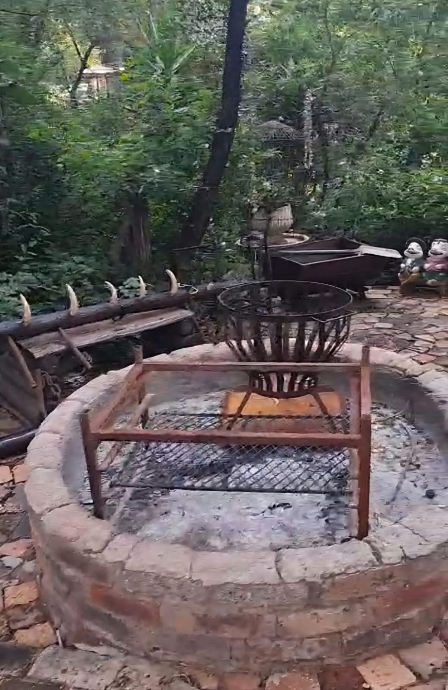 5 Bedroom Property for Sale in Leeupoort Limpopo