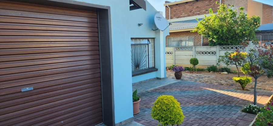 3 Bedroom Property for Sale in Westenburg Limpopo