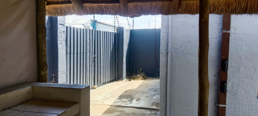 To Let commercial Property for Rent in Nirvana Industrial Limpopo