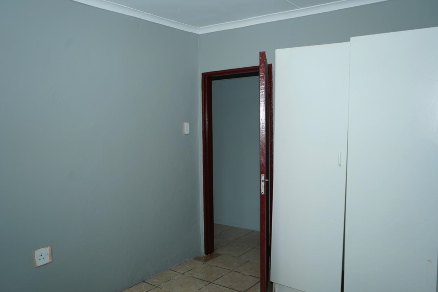 To Let  Bedroom Property for Rent in Polokwane Central Limpopo
