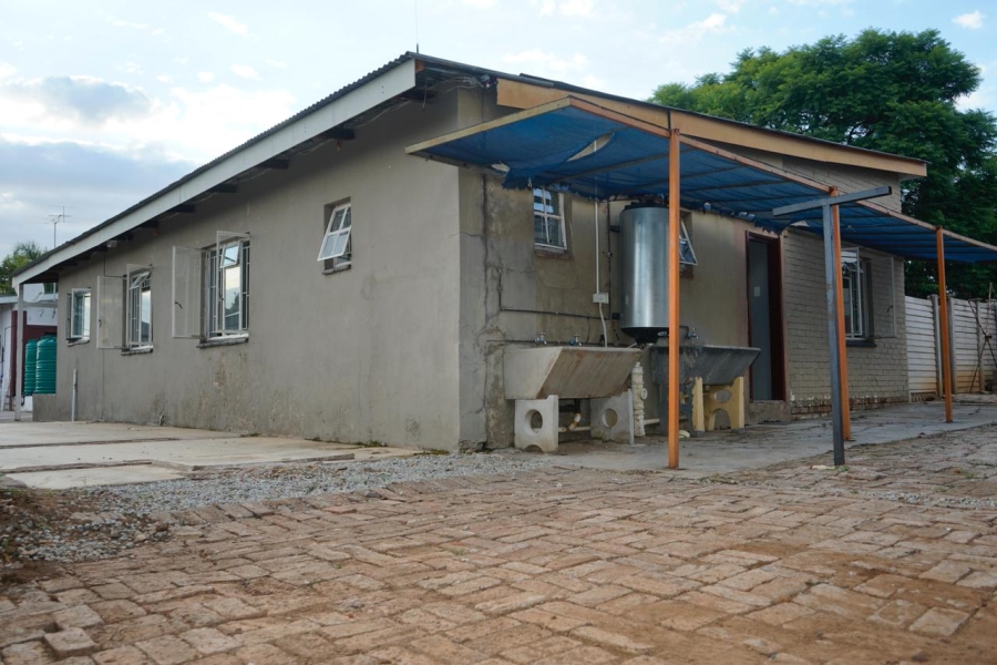 To Let  Bedroom Property for Rent in Polokwane Central Limpopo