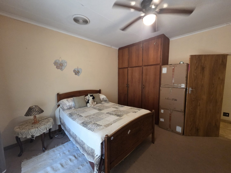 3 Bedroom Property for Sale in Fauna Park Limpopo