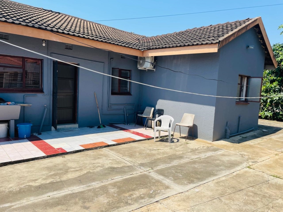 3 Bedroom Property for Sale in Nkowankowa Limpopo