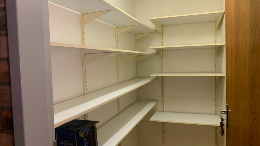 To Let 5 Bedroom Property for Rent in Polokwane Central Limpopo