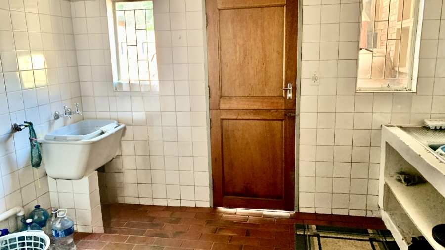 To Let 5 Bedroom Property for Rent in Polokwane Central Limpopo