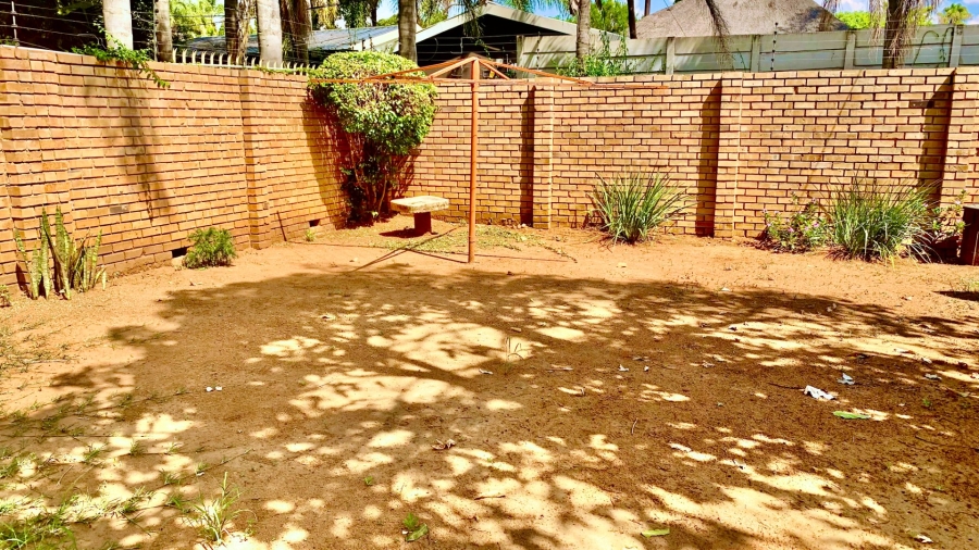 To Let 5 Bedroom Property for Rent in Polokwane Central Limpopo