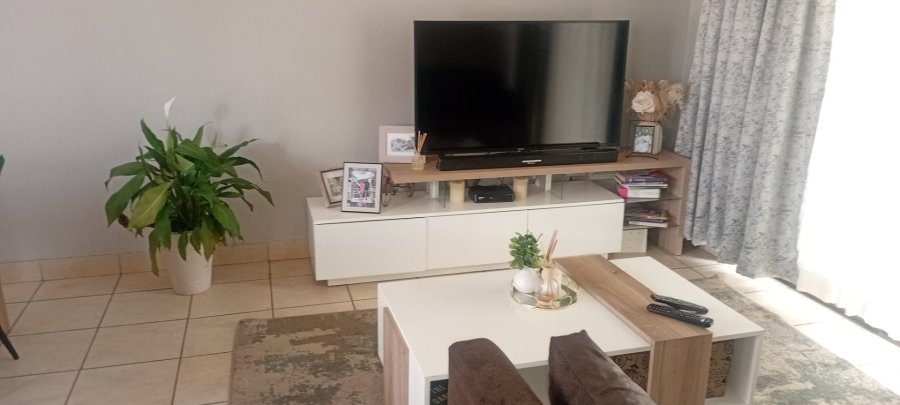 2 Bedroom Property for Sale in North View Estate Limpopo