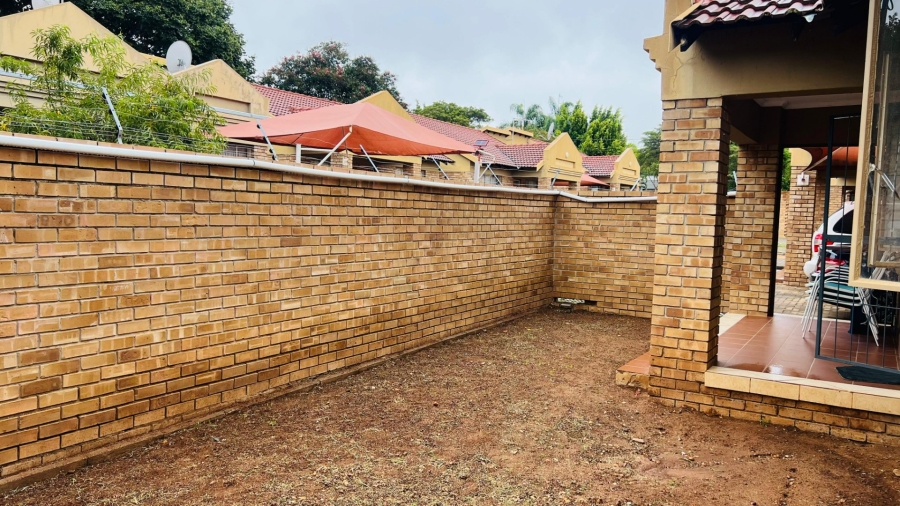 To Let 2 Bedroom Property for Rent in Hospitaalpark Limpopo