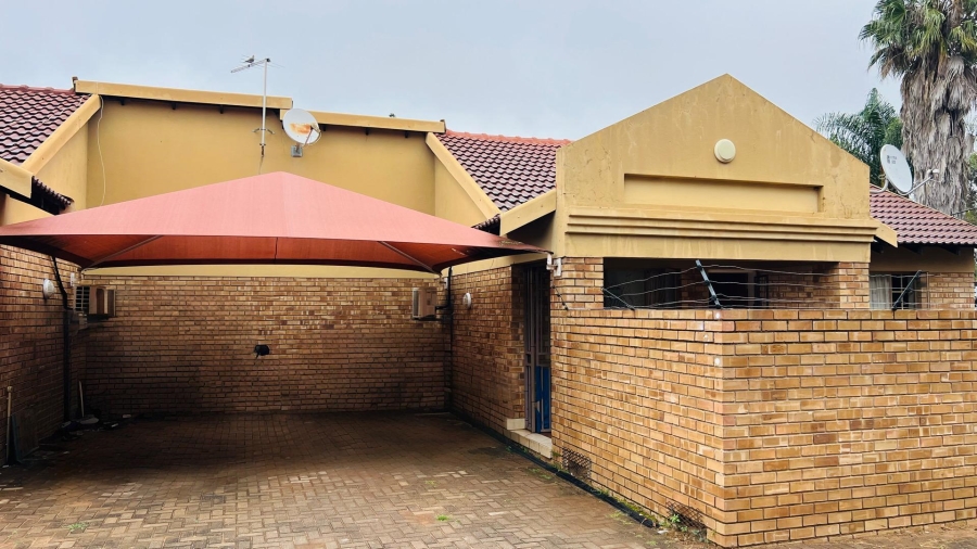 To Let 2 Bedroom Property for Rent in Hospitaalpark Limpopo