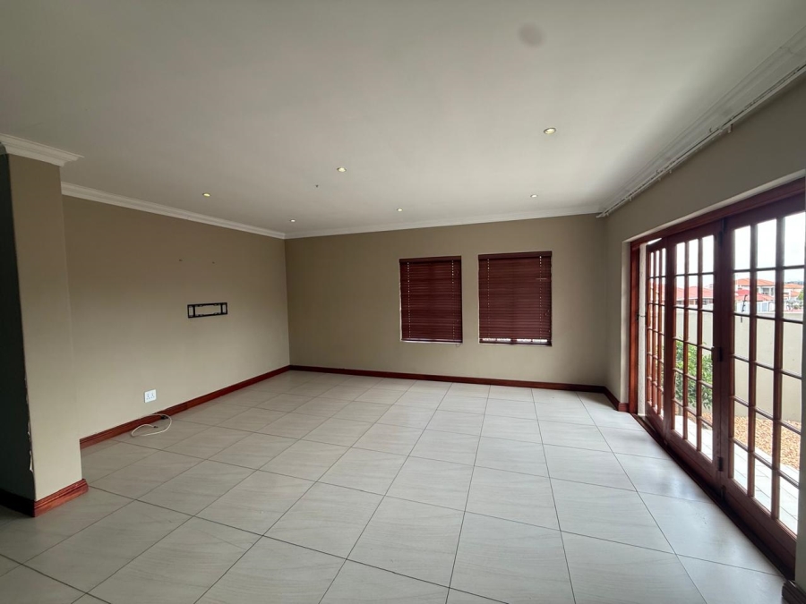 To Let 3 Bedroom Property for Rent in Bendor Limpopo