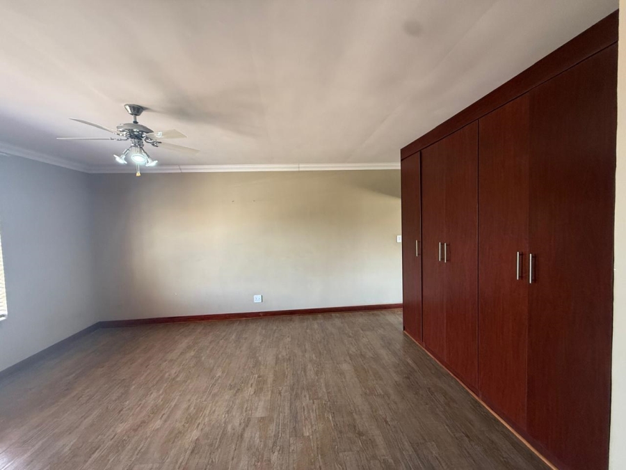 To Let 3 Bedroom Property for Rent in Bendor Limpopo