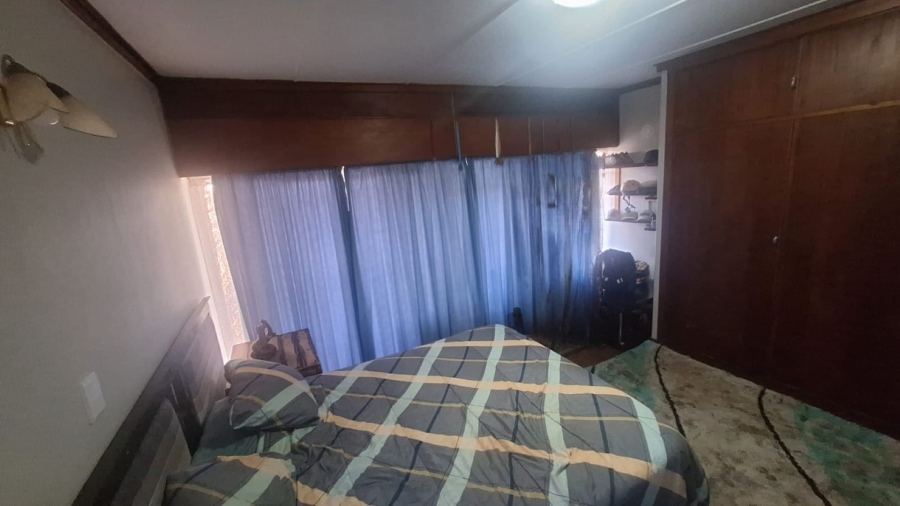 4 Bedroom Property for Sale in Kameeldoringpark Limpopo