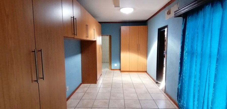 2 Bedroom Property for Sale in Sterpark Limpopo