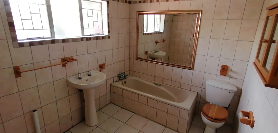 2 Bedroom Property for Sale in Sterpark Limpopo