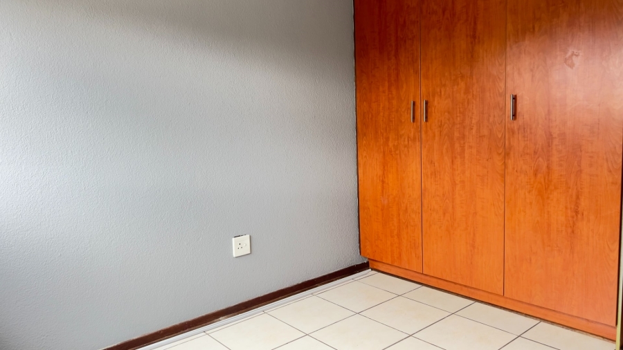 To Let 3 Bedroom Property for Rent in Moregloed Limpopo