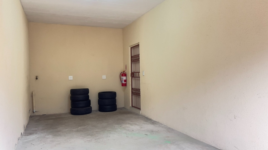 To Let 3 Bedroom Property for Rent in Moregloed Limpopo