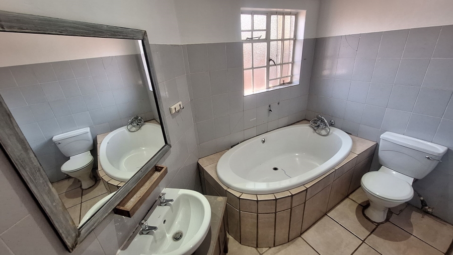 3 Bedroom Property for Sale in Chroompark Limpopo