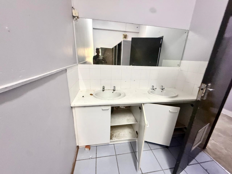 To Let commercial Property for Rent in Polokwane Central Limpopo