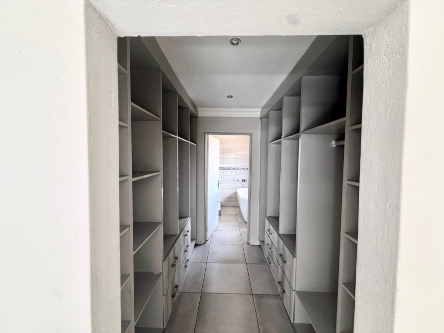 To Let 3 Bedroom Property for Rent in Mahlasedi Park Limpopo