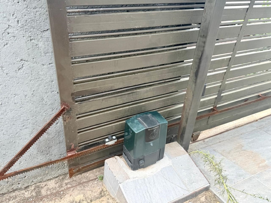 3 Bedroom Property for Sale in Mahlasedi Park Limpopo