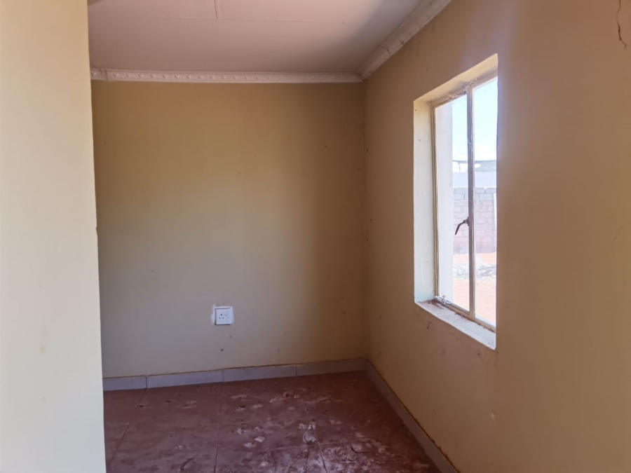 3 Bedroom Property for Sale in Mahwelereng Limpopo