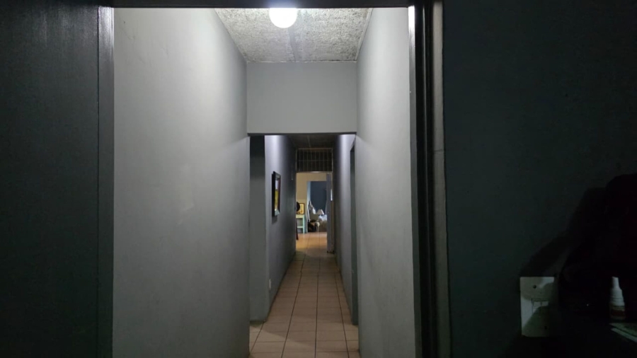 4 Bedroom Property for Sale in Letsitele Limpopo