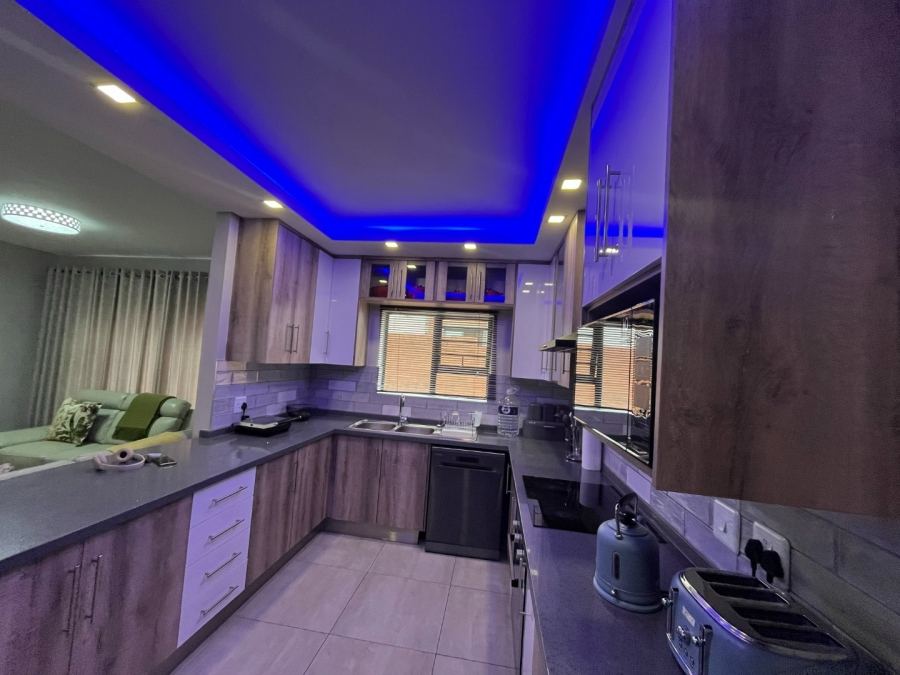 3 Bedroom Property for Sale in Bendor Limpopo