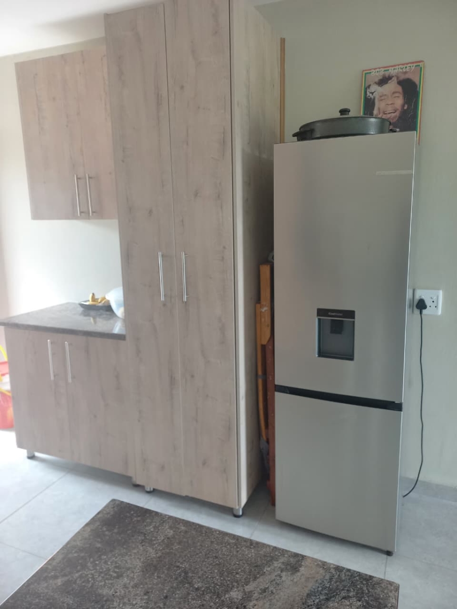 To Let 2 Bedroom Property for Rent in Bendor Limpopo